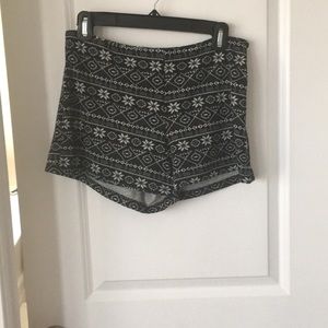 Knit shorts.